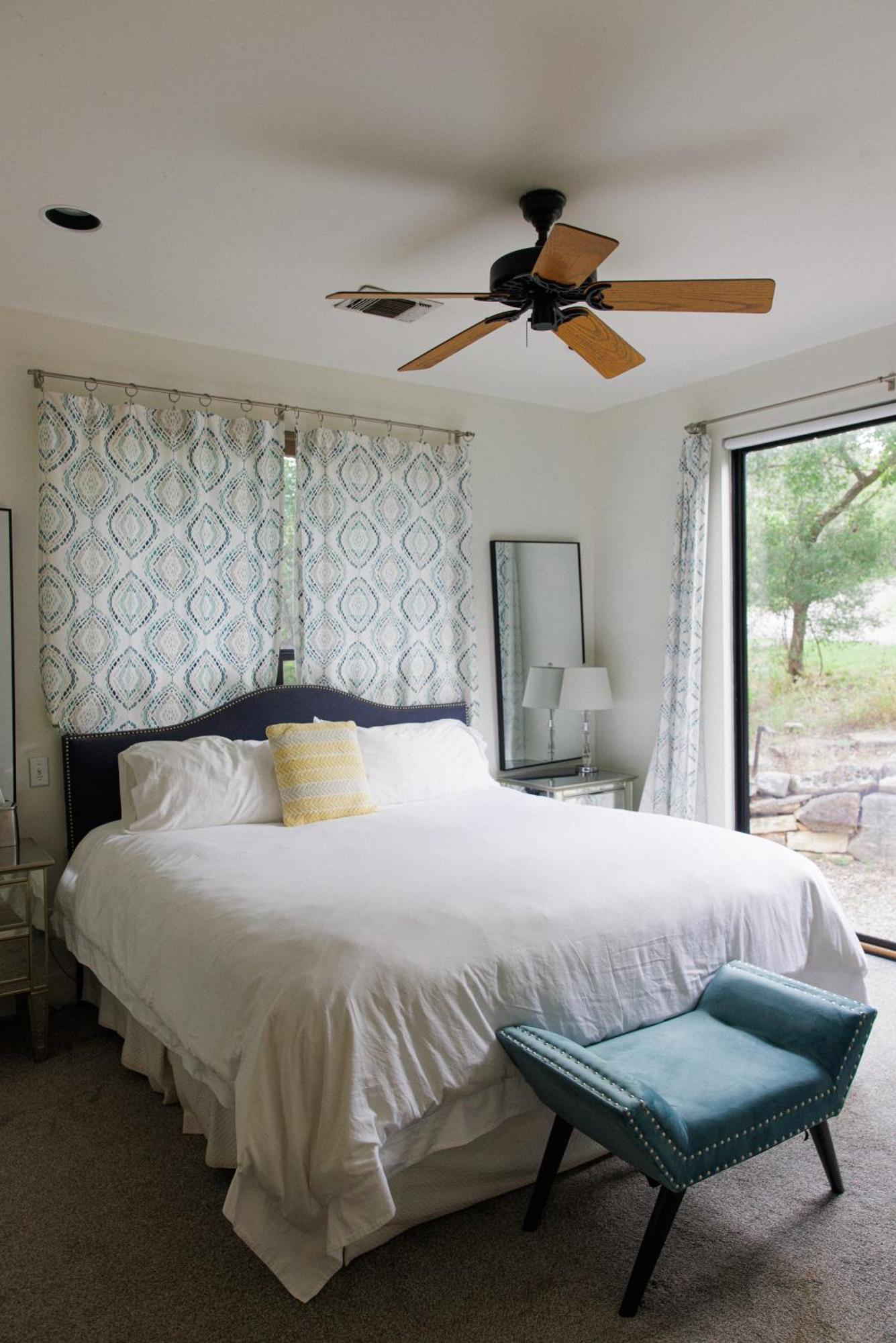 Inn Sage Hill &
