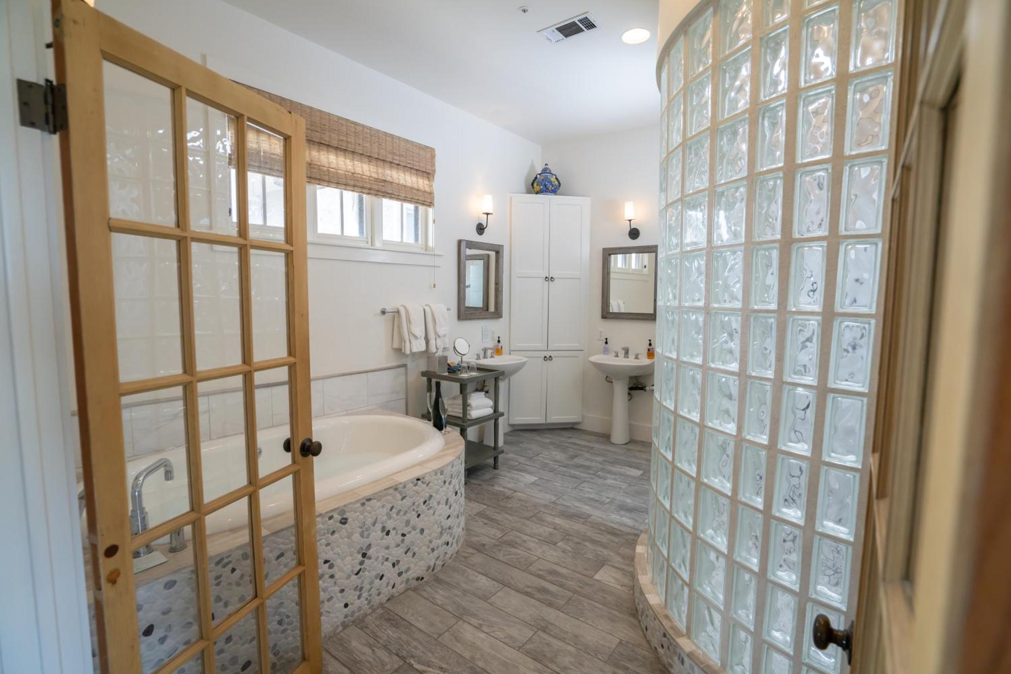 Sage Hill & Spa 4*